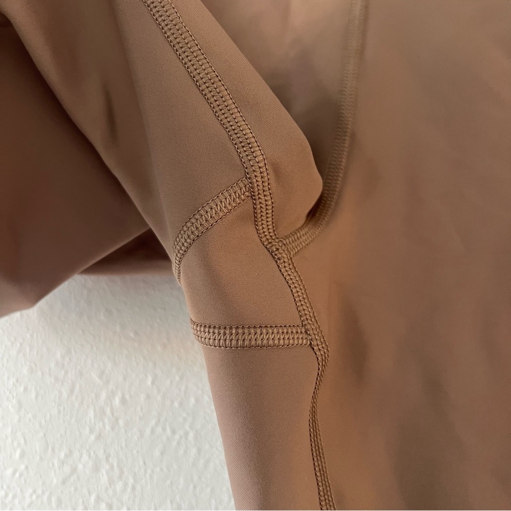 ATHLETA | Pace Setter 7/8 Leggings | M - Picture 5 of 5